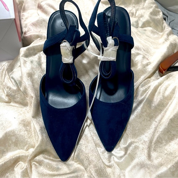 Shoes - Heeled shoe, women's size 7 1/2 NWOT